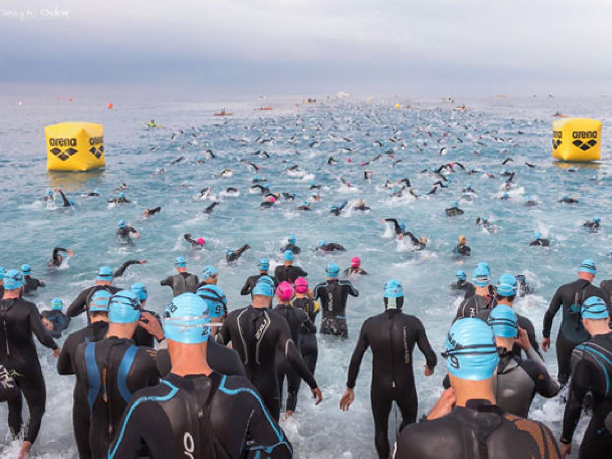 Depart natation de l'Ironman de Nice